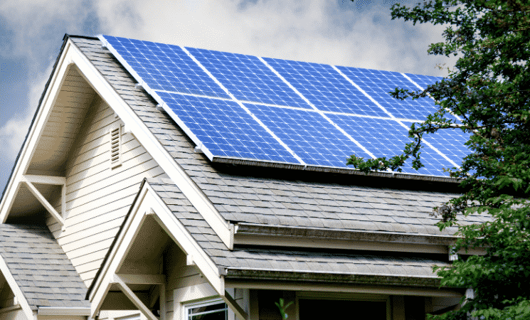 3 Benefits of Solar Garage Panels
